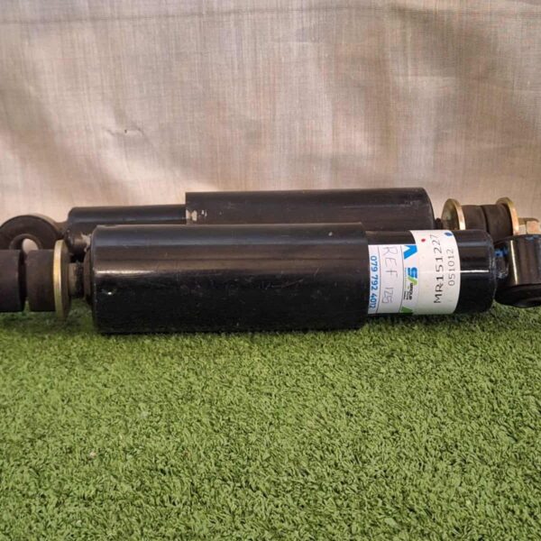 Ref 125 Shock Absorbers Black Shock Absorbers Black MR151227-057012